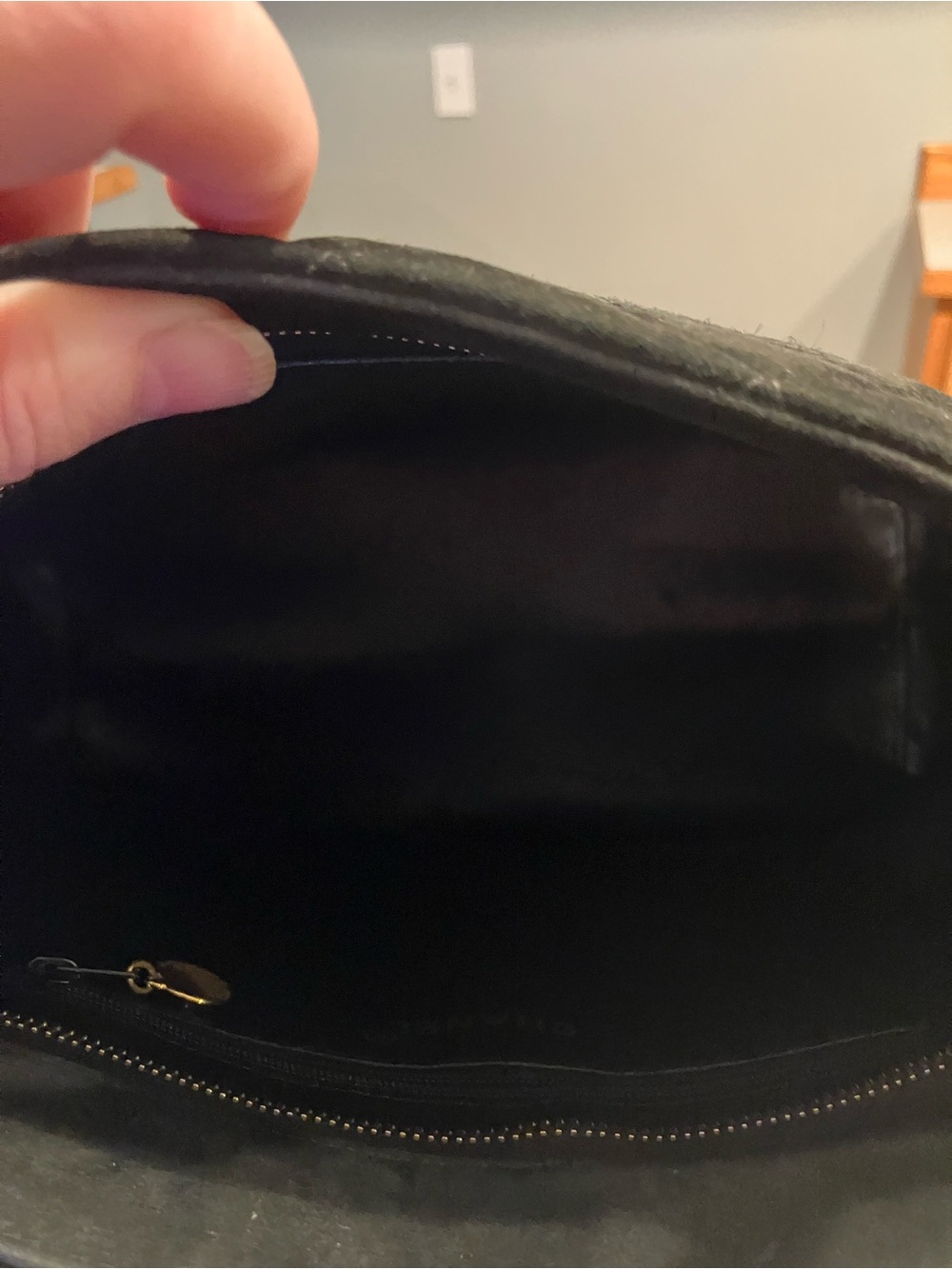 CHANEL Black Quilted Satchel with CC Charm - Picture 6 of 12